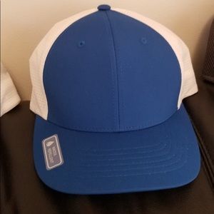 Lids waterproof hat